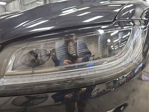 Used 2022 Lincoln Nautilus Black Label image 32