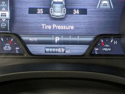 Used 2025 RAM 1500 Big Horn AWD/4WD image 18