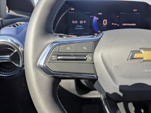 New 2026 Chevrolet Equinox EV LT image 14