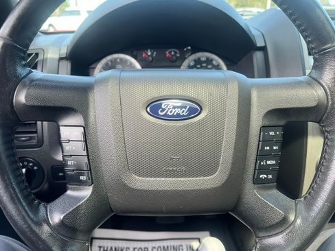 Used 2010 Ford Escape XLT image 22
