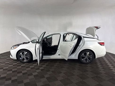 Used 2022 Nissan Sentra SV w/ All-Weather Package image 15