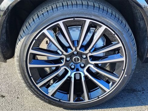 New 2026 Volvo XC90 B6 Plus image 32