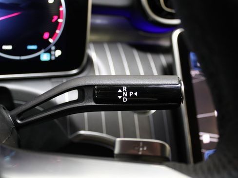 Used 2024 Mercedes-Benz C 300 4MATIC Sedan image 28