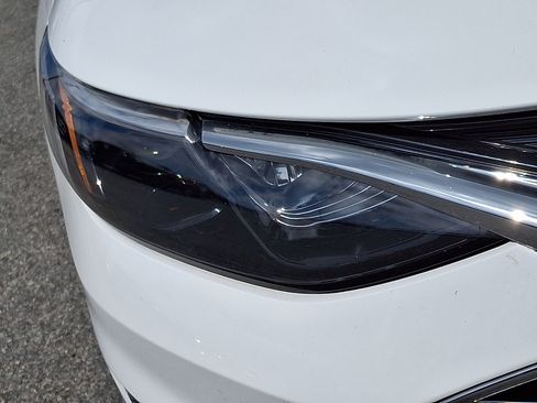 Used 2023 Chevrolet Malibu LS w/ Driver Confidence Package FWD image 9