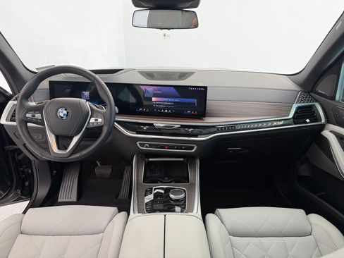 Certified 2024 BMW X5 xDrive50e w/ Premium Package AWD/4WD image 16