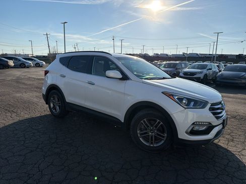 Used 2017 Hyundai Santa Fe Sport image 23