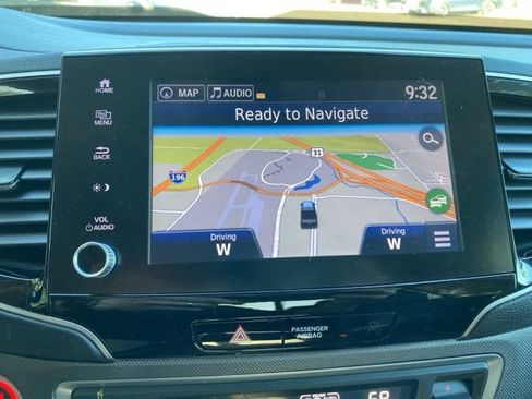 Used 2023 Honda Ridgeline RTL-E image 3
