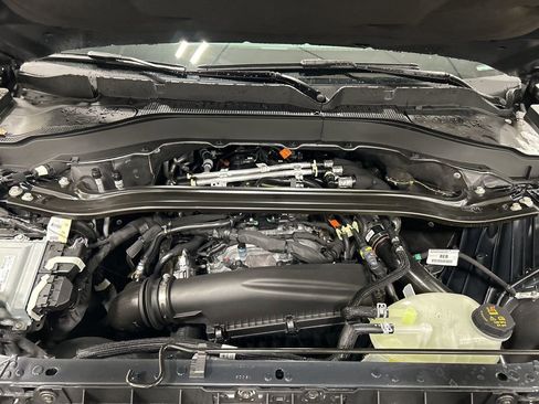 New 2026 Ford Explorer ST-Line w/ ST-Line Street Pack AWD/4WD image 37