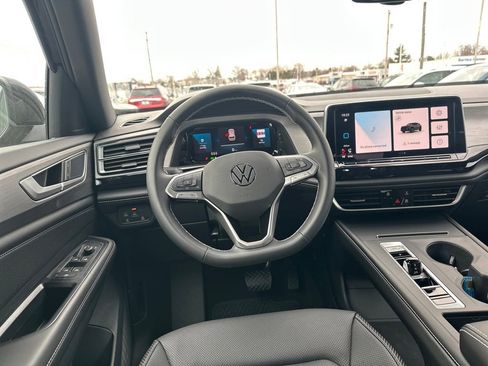 New 2026 Volkswagen Atlas Cross Sport SE AWD/4WD image 16