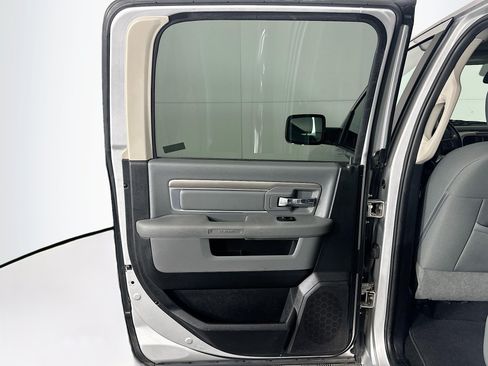 Used 2016 RAM 1500 Big Horn AWD/4WD image 24