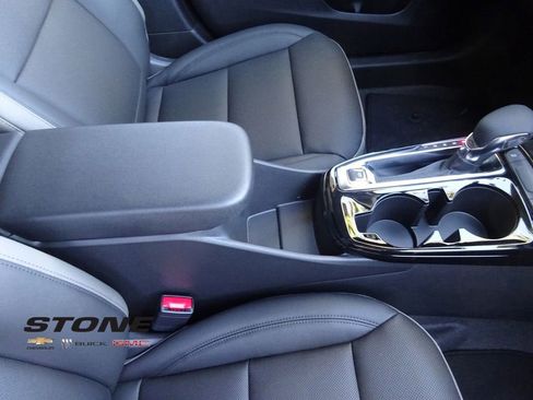 New 2026 Chevrolet Trax ACTIV FWD image 18