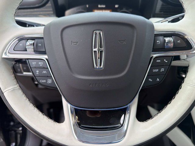 Certified 2022 Lincoln Nautilus Black Label AWD/4WD image 27