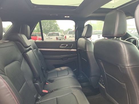 Used 2019 Ford Explorer Sport AWD/4WD image 21