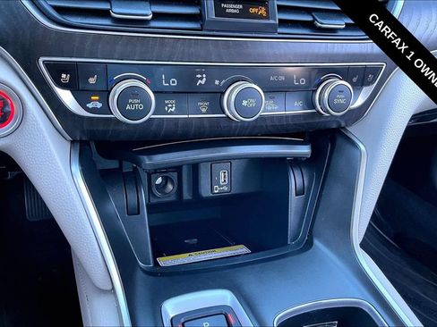 Used 2020 Honda Accord Touring image 15