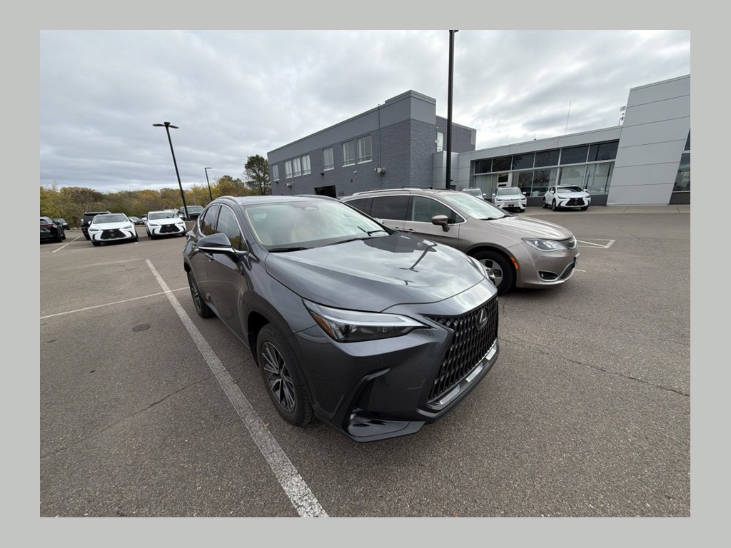 Used 2023 Lexus NX 350 AWD image 1