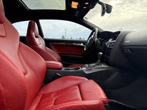 Used 2011 Audi S5 Prestige image 18