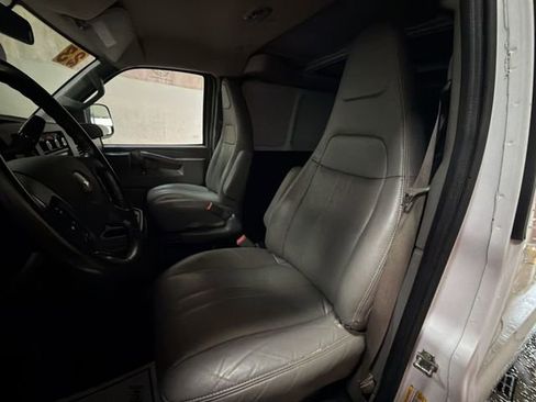 Certified 2023 Chevrolet Express 2500 Extended w/ Driver Convenience Package image 11