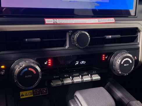 New 2026 Toyota Tacoma TRD Off-Road image 27