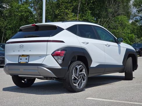 New 2026 Hyundai Kona SEL Premium AWD/4WD image 18