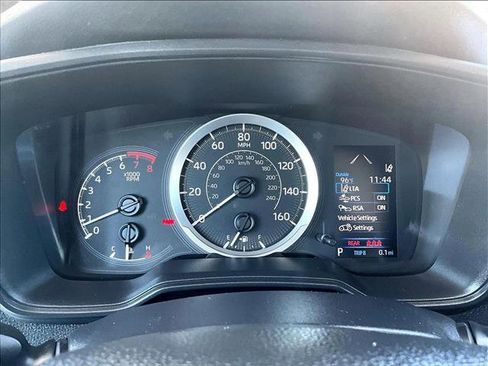 Used 2021 Toyota Corolla LE FWD image 20
