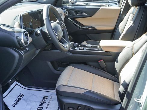 New 2026 Chevrolet Equinox ACTIV w/ Safety and Technology Package FWD image 17