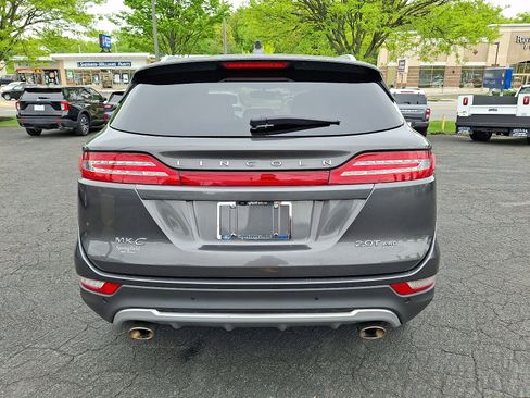 Used 2017 Lincoln MKC Select w/ Select Plus Package AWD/4WD image 5