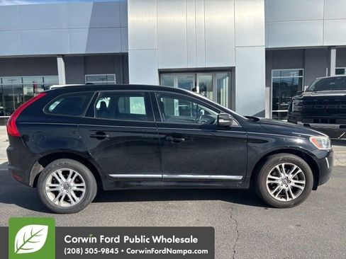 Used 2016 Volvo XC60 T5 image 5