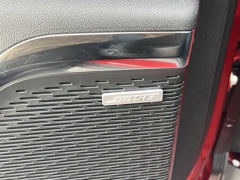 New 2026 GMC Acadia Elevation image 15