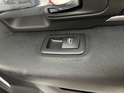 Used 2024 RAM 1500 Warlock AWD/4WD image 24
