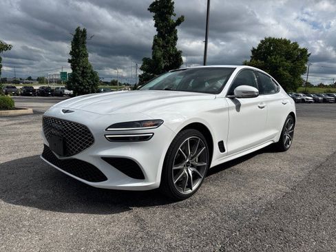 Used 2025 Genesis G70 2.5T AWD/4WD image 15