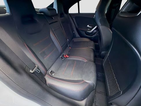 Used 2020 Mercedes-Benz CLA 250 image 14