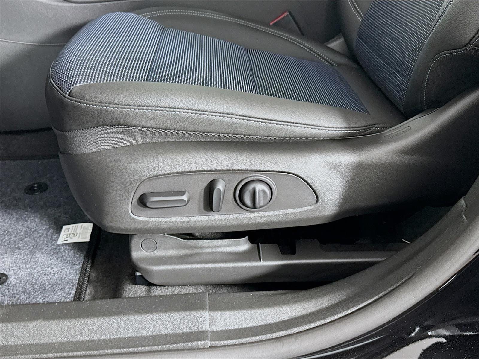 New 2026 Buick Envista Preferred w/ Convenience I Package FWD image 19