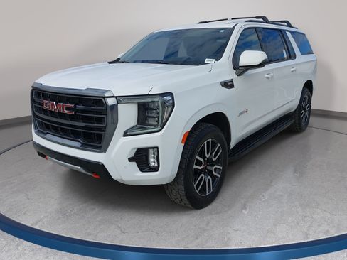 Used 2022 GMC Yukon XL AT4 AWD/4WD image 1