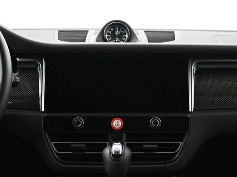 Certified 2024 Porsche Macan Turbo AWD/4WD image 11