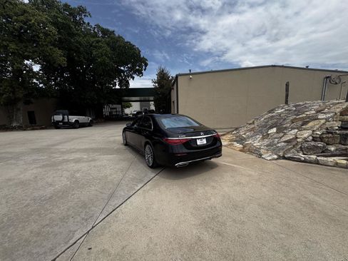 Used 2023 Mercedes-Benz S 500 4MATIC image 5