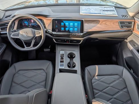 New 2026 Volkswagen Atlas SE image 27