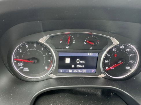 Used 2021 GMC Acadia SLT w/ Premium Package image 7