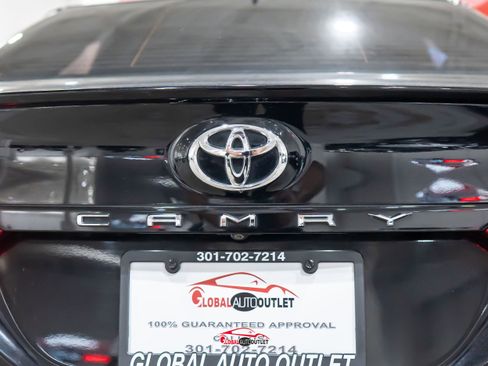 Used 2021 Toyota Camry XSE FWD image 49