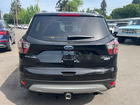 Used 2017 Ford Escape Titanium w/ Equipment Group 301A AWD/4WD image 6