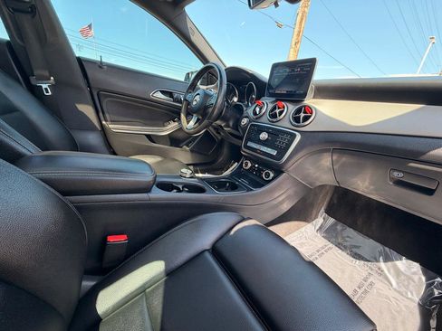 Used 2018 Mercedes-Benz CLA 250 image 46