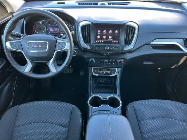 Used 2022 GMC Terrain SLE w/ Driver Convenience Package AWD/4WD image 2