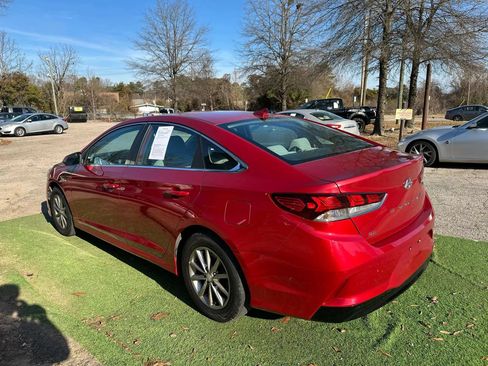 Used 2018 Hyundai Sonata SE FWD image 5