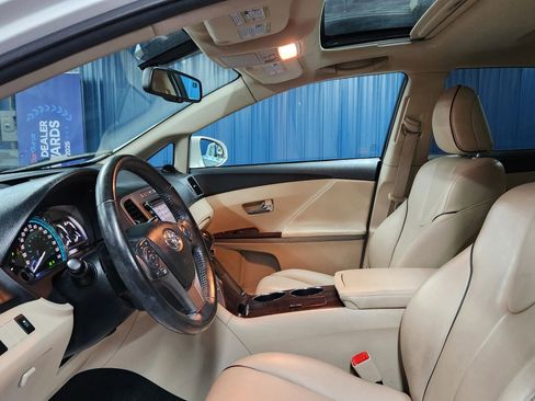 Used 2013 Toyota Venza XLE w/ XLE Premium Pkg image 7