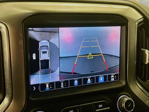 Used 2021 Chevrolet Silverado 1500 LTZ w/ LTZ Premium Package AWD/4WD image 23