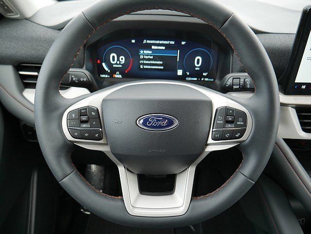 New 2026 Ford Explorer Active w/ Active Comfort Package AWD/4WD image 18