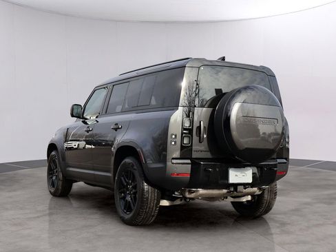 New 2026 Land Rover Defender 110 S AWD/4WD image 5