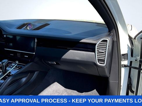 Used 2019 Porsche Cayenne S AWD/4WD image 32