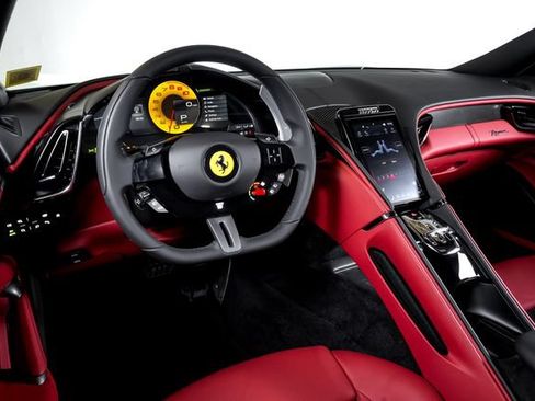 Certified 2024 Ferrari Roma RWD image 5