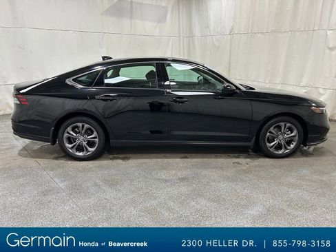 Used 2024 Honda Accord EX image 9