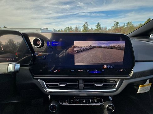 New 2026 Chevrolet Equinox EV LT w/ LPO, All-Weather Mat Package image 51